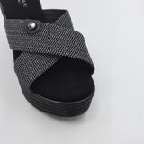 Noir Elevate