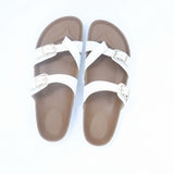 Ivory Stroll