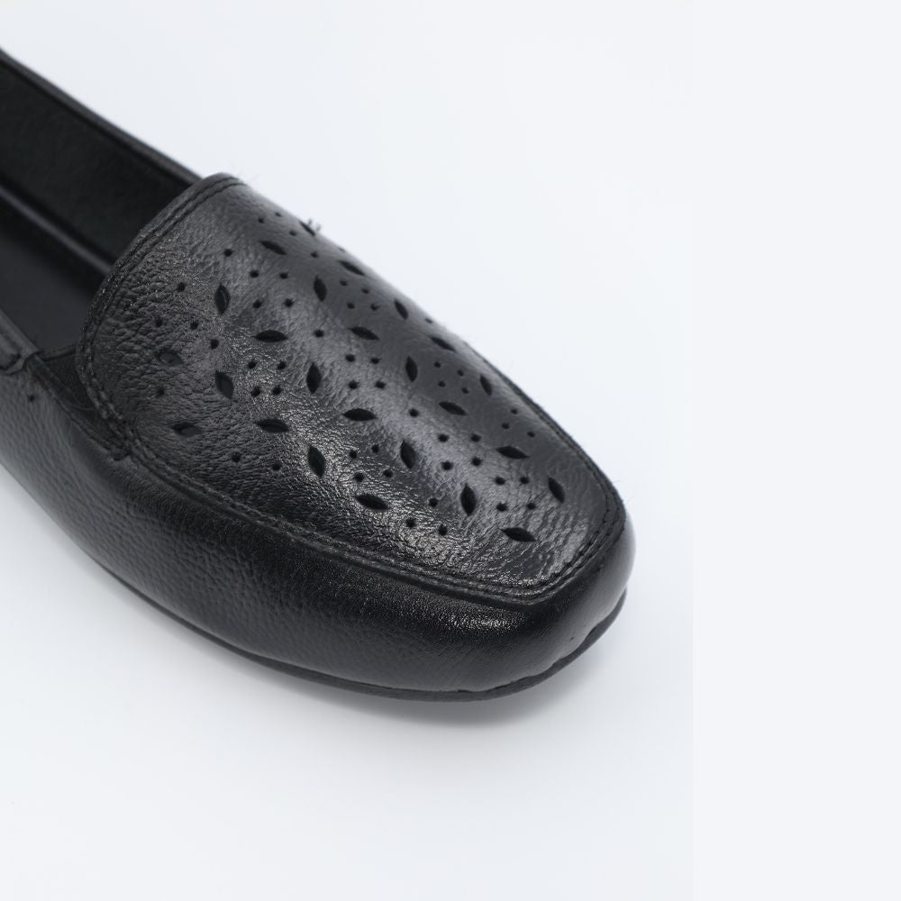 Noir Ease Bellies