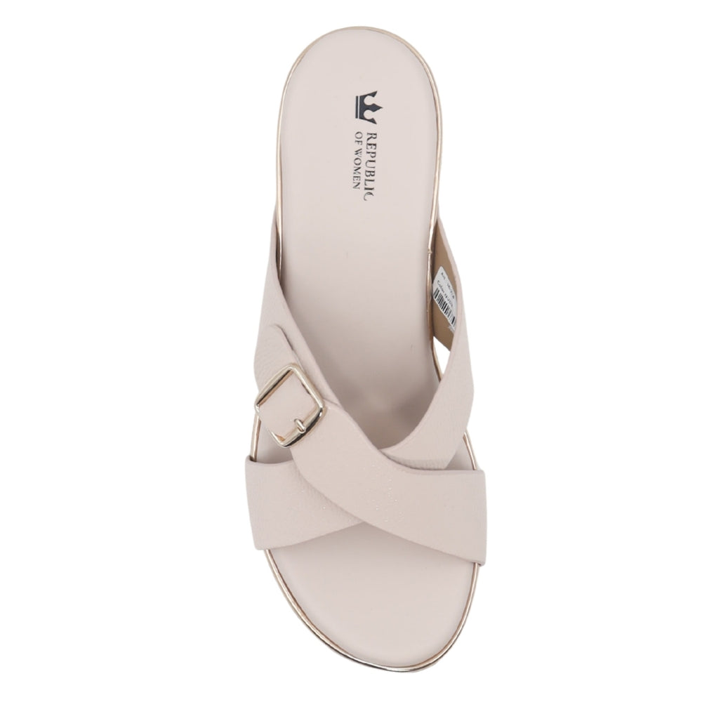 Nude Criss