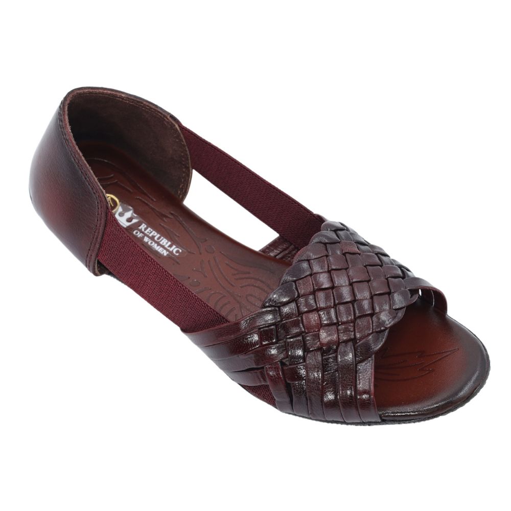 Maroon Majesty