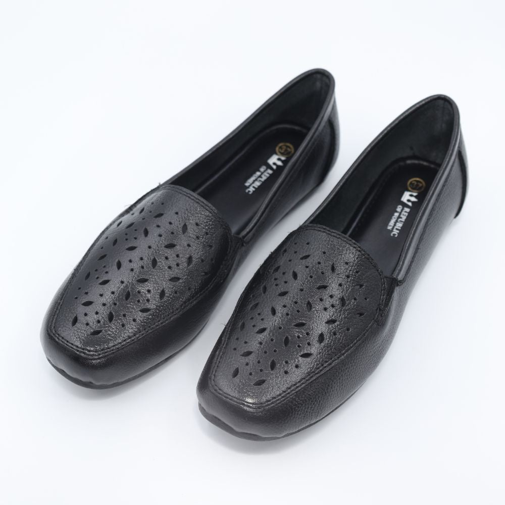 Noir Ease Bellies