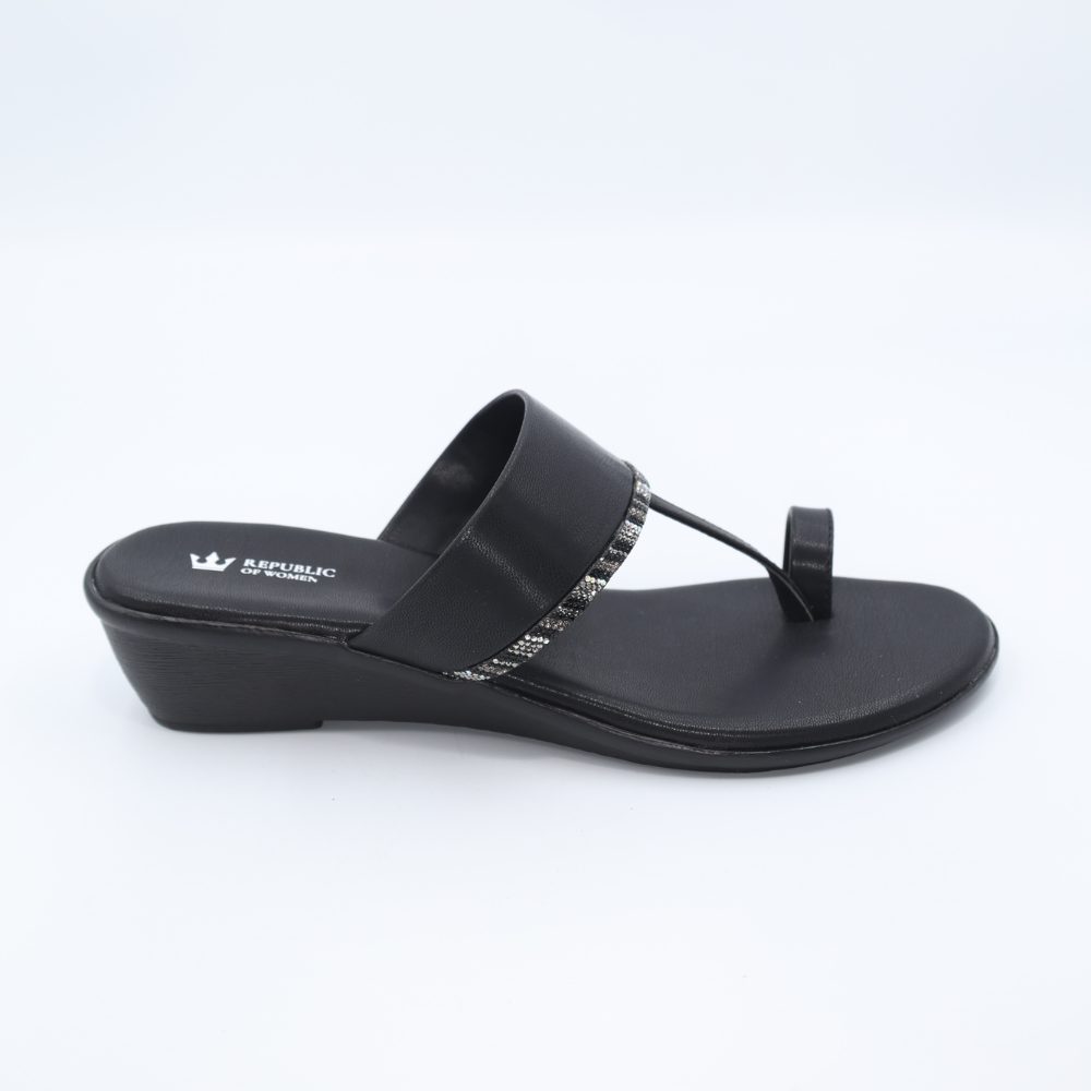 Blackout Kolhapuri Slide