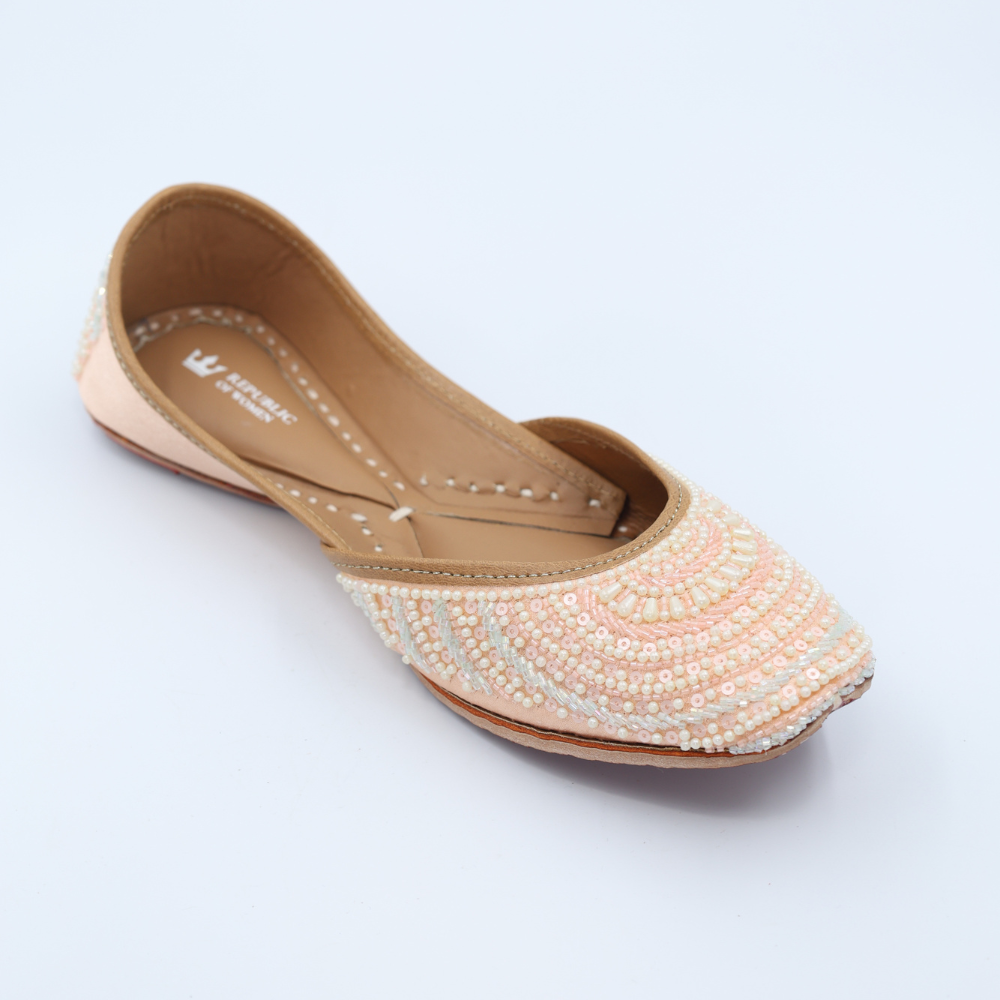 Blush Thread Mojris