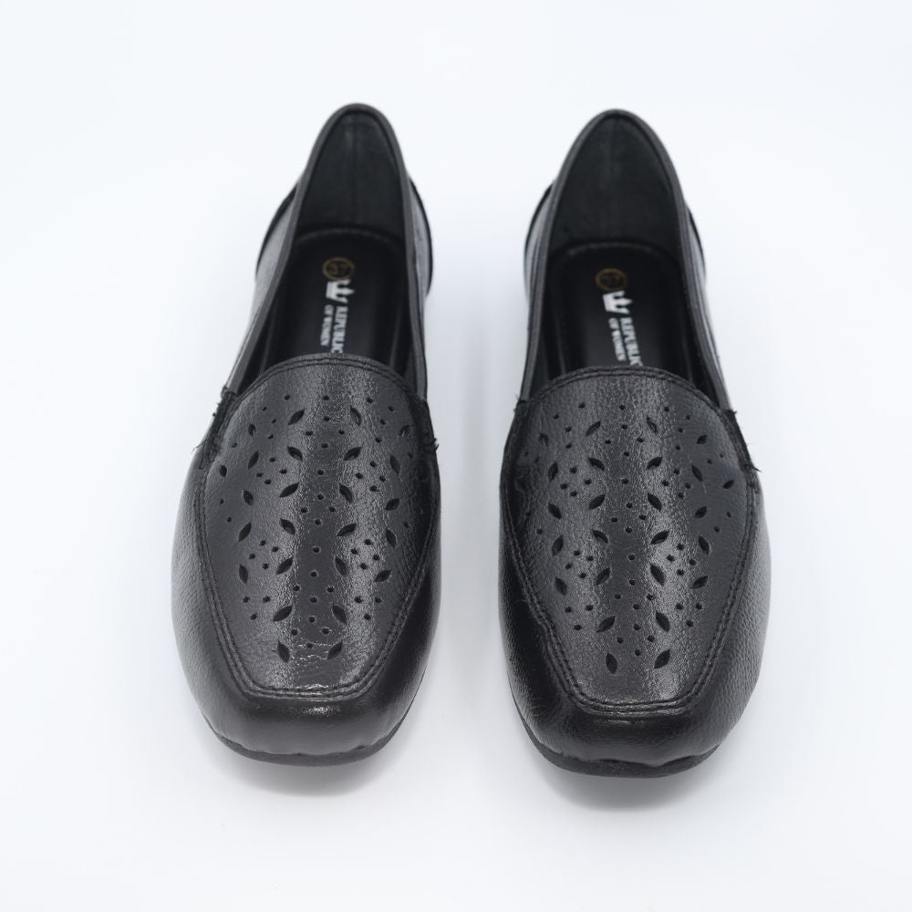 Noir Ease Bellies